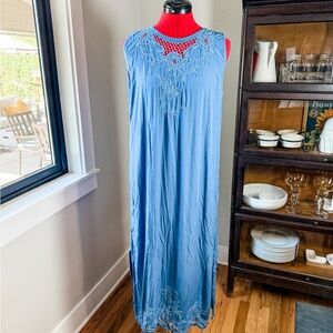 Jane Ashley Blue Embroidered Sleeveless Maxi Dress Size M